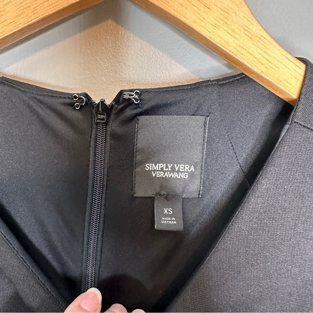 Simply Vera Vera Wang black ruffle midi dress - Picture 3 of 6